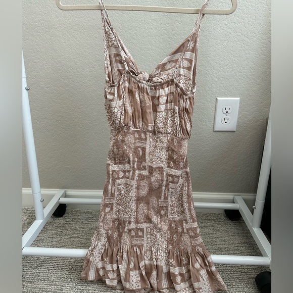 Women’s Mini Dress with Front Cutout Small - Picture 3 of 3